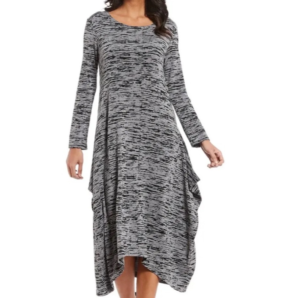 Casual Black & Gray Marled Long-Sleeve Swing Dress
